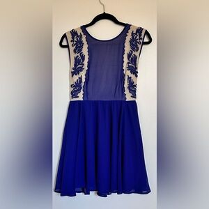 Pins & Needles Embroidered Babydoll Backless Mini Party Dress Size 2